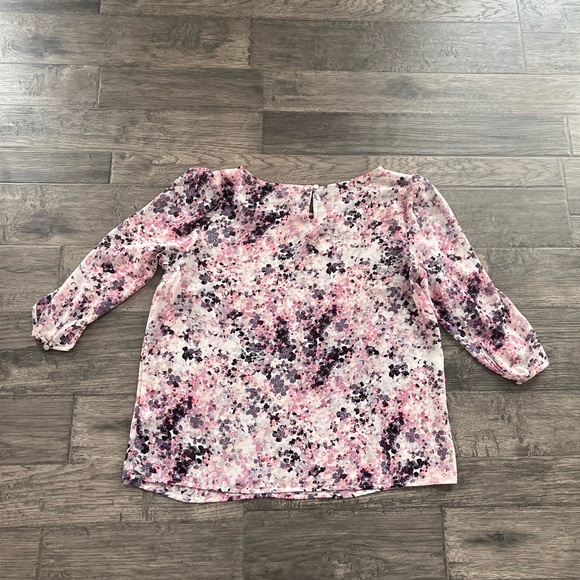 LC Lauren Conrad Floral Top Size Medium - Picture 3 of 11